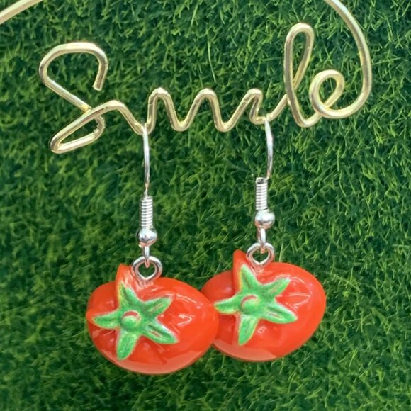 Tomato Earring, Fruit Earring, Vegetable Earring, Funny Food Earring, Gift Idea - Picture 3 of 6